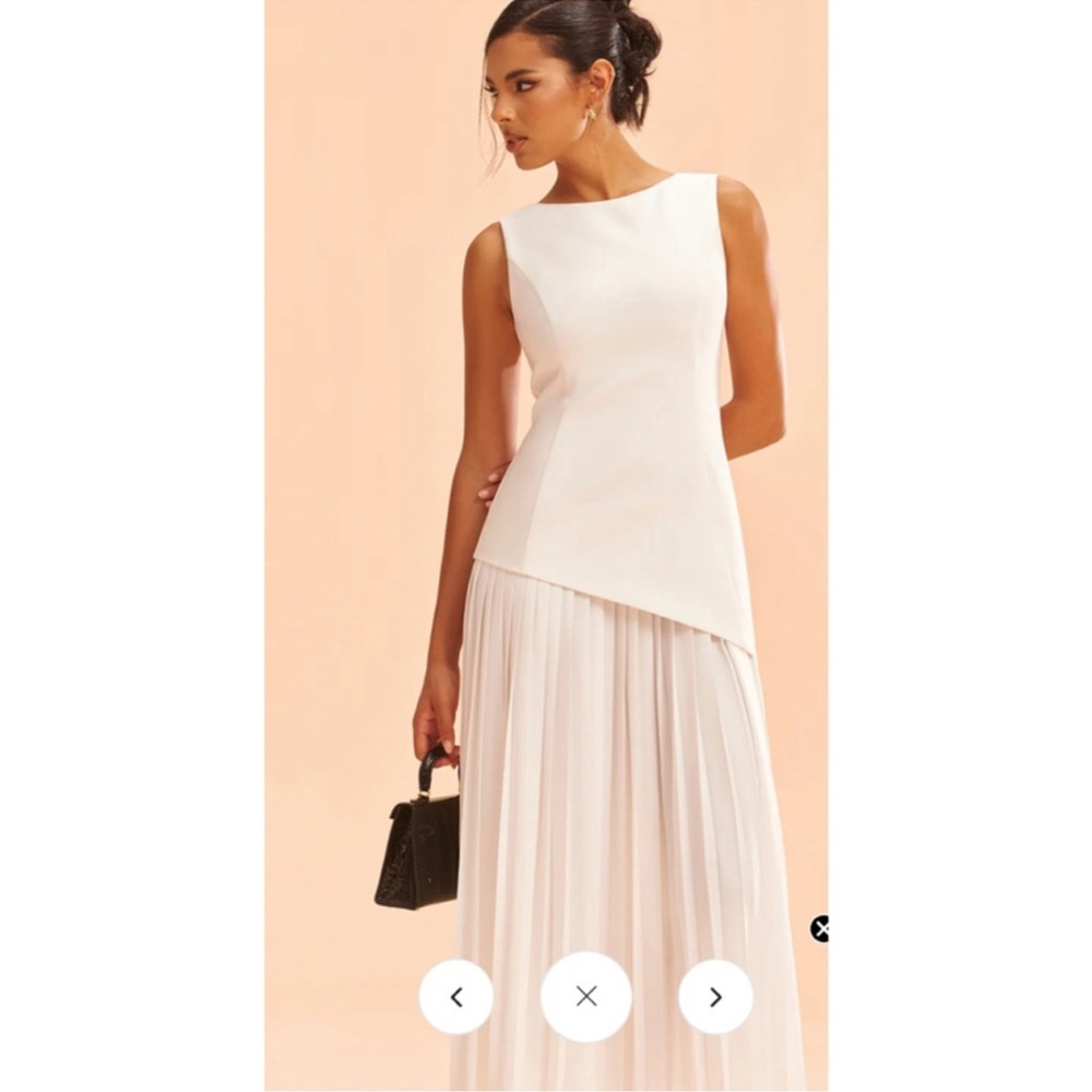 NWT COMMENSE White Sleeveless Asymmetric Pleated Midi Dress S - Picture 2 of 3